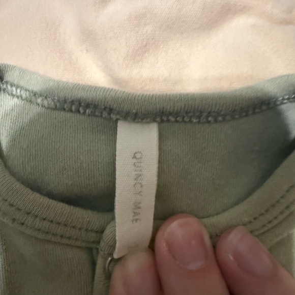 Quincy Mae Baby Tops and Bonnet in Sage, Blush, and Cream - Picture 4 of 4